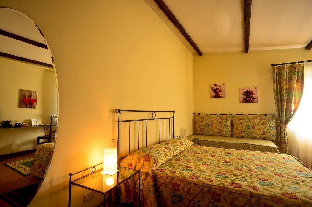 Agriturismo Il Borghetto كريسْبيلاّنو المظهر الخارجي الصورة