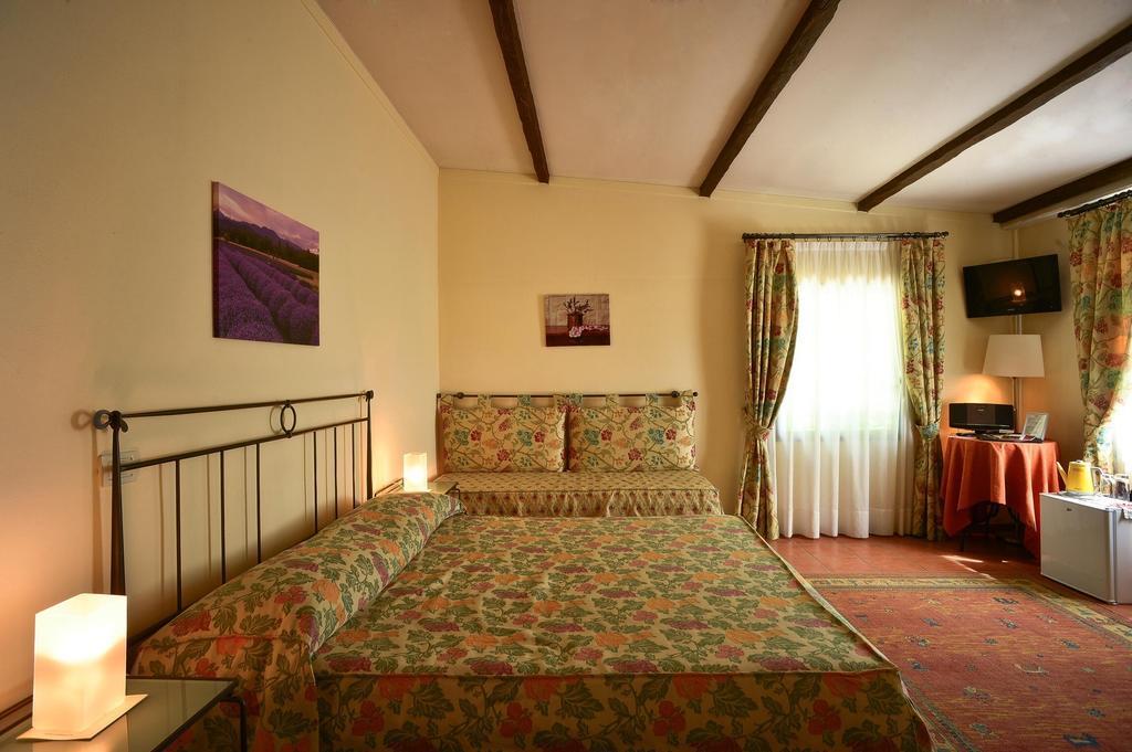 Agriturismo Il Borghetto كريسْبيلاّنو المظهر الخارجي الصورة